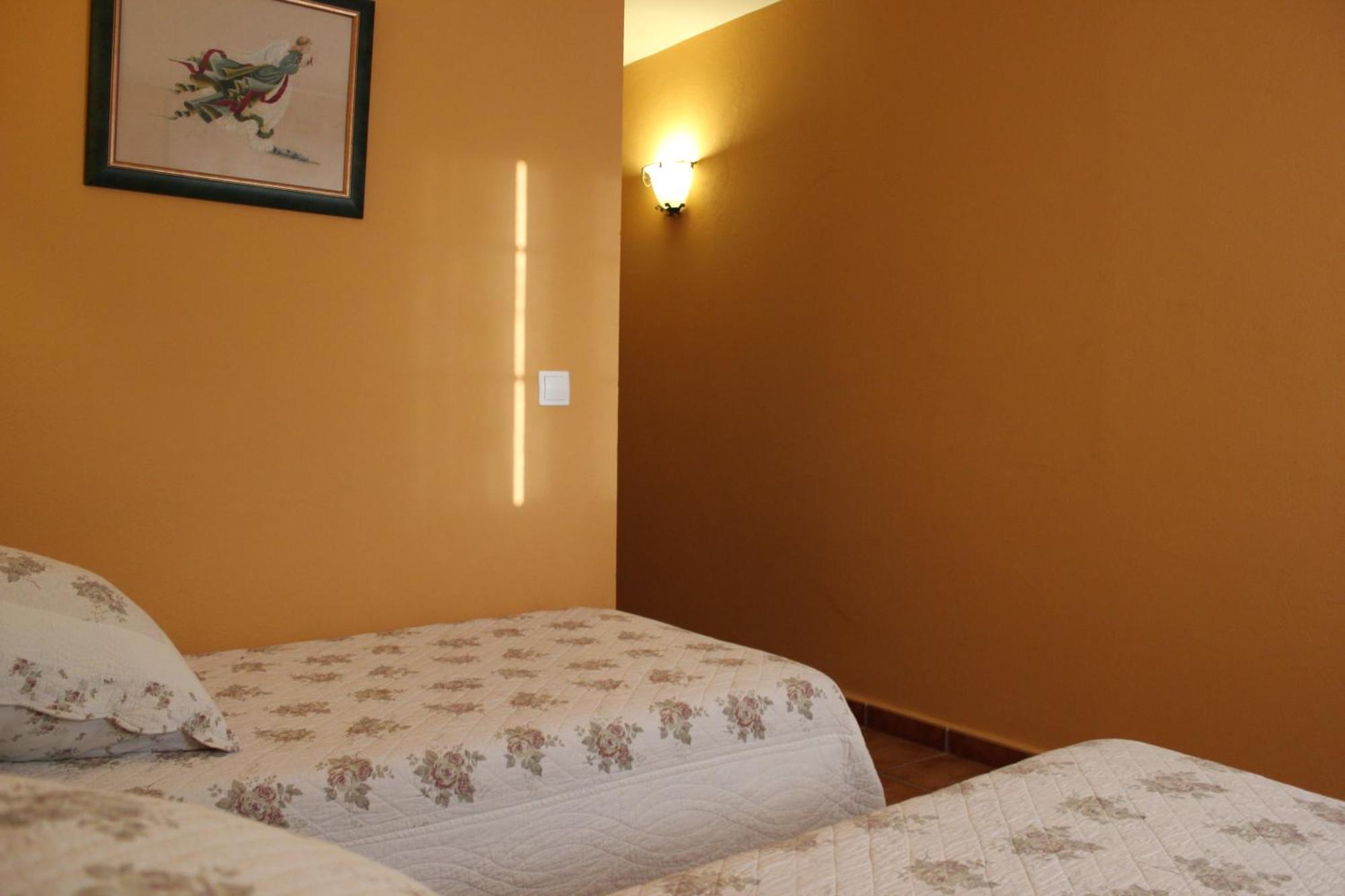 Hotel Rural Valle Del Tuejar Taranilla Szoba fotó